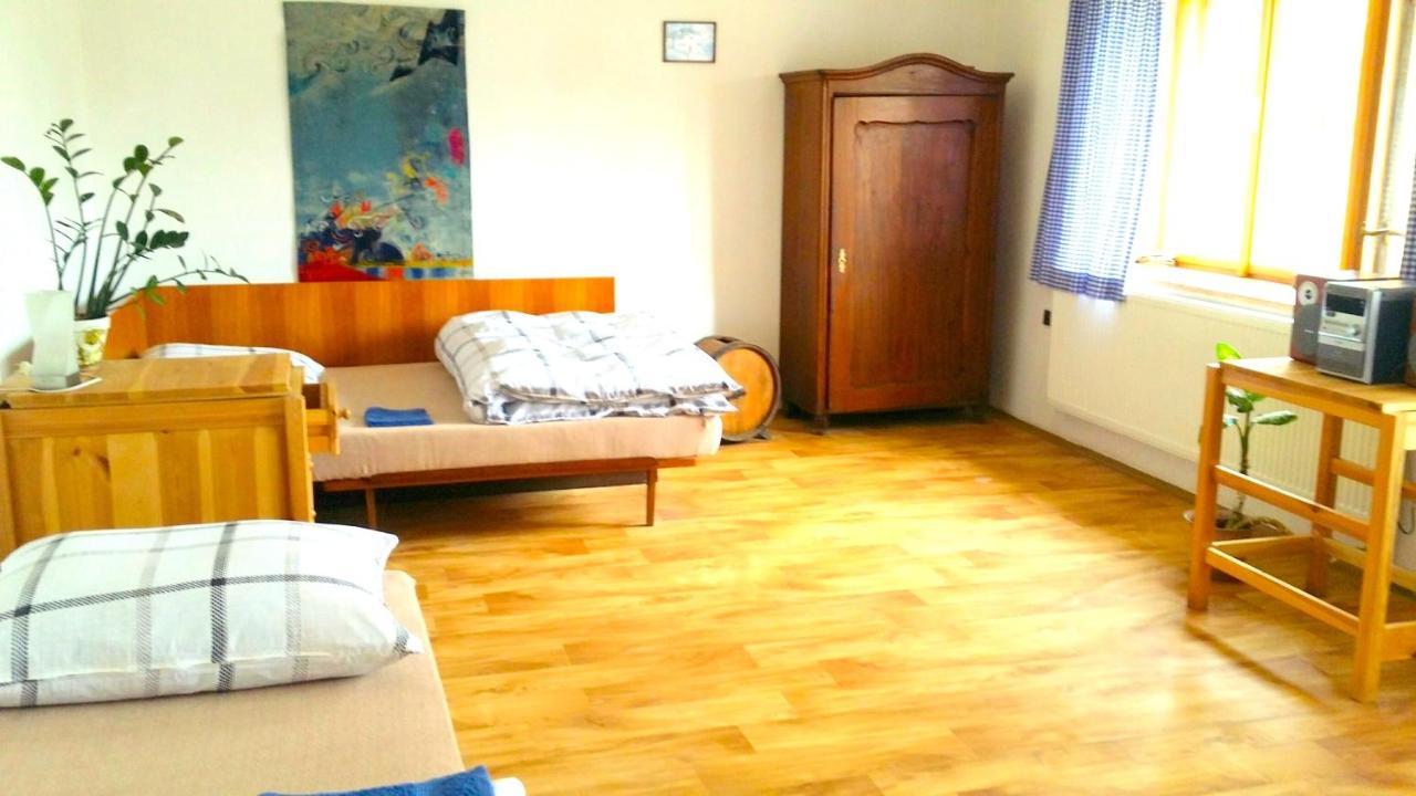 Safar Hrachoviste